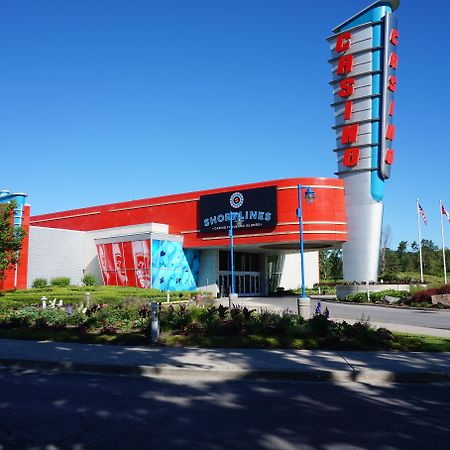 Holiday Inn Express Hotel & Suites 1000 Islands - Gananoque By Ihg Esterno foto