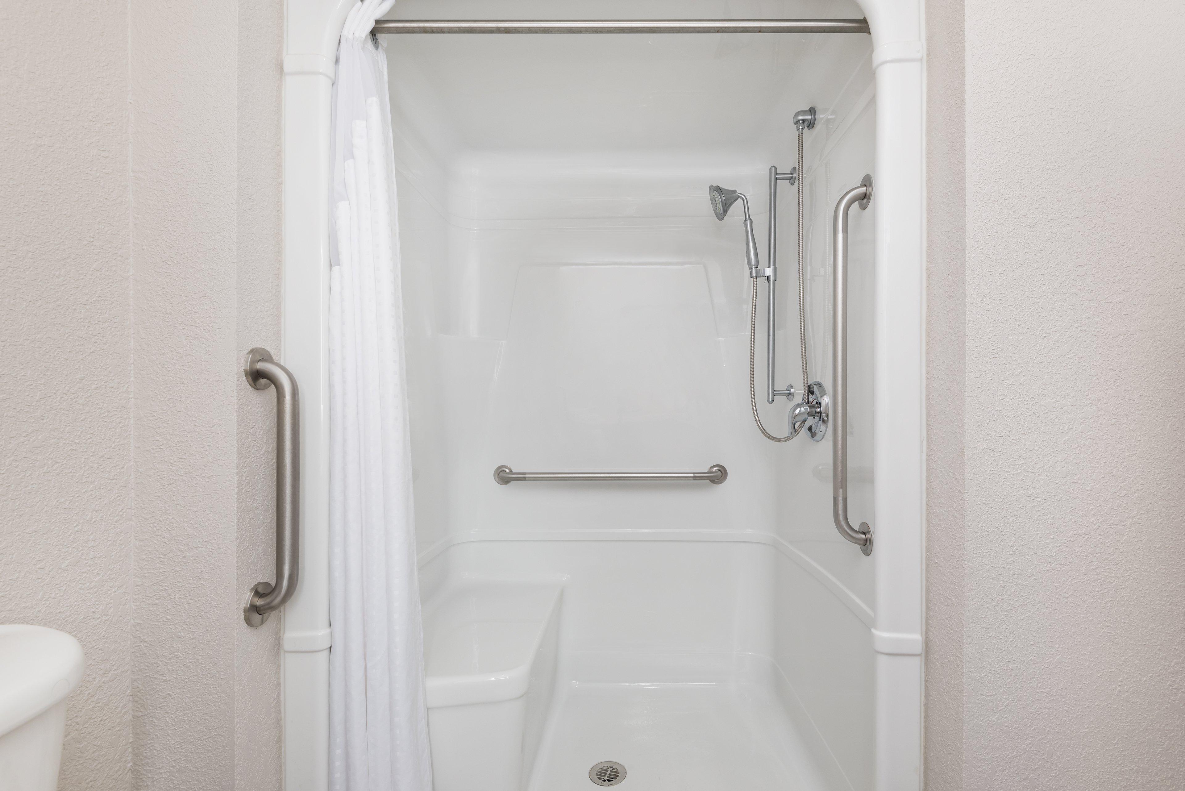 Holiday Inn Express Hotel & Suites 1000 Islands - Gananoque By Ihg Esterno foto