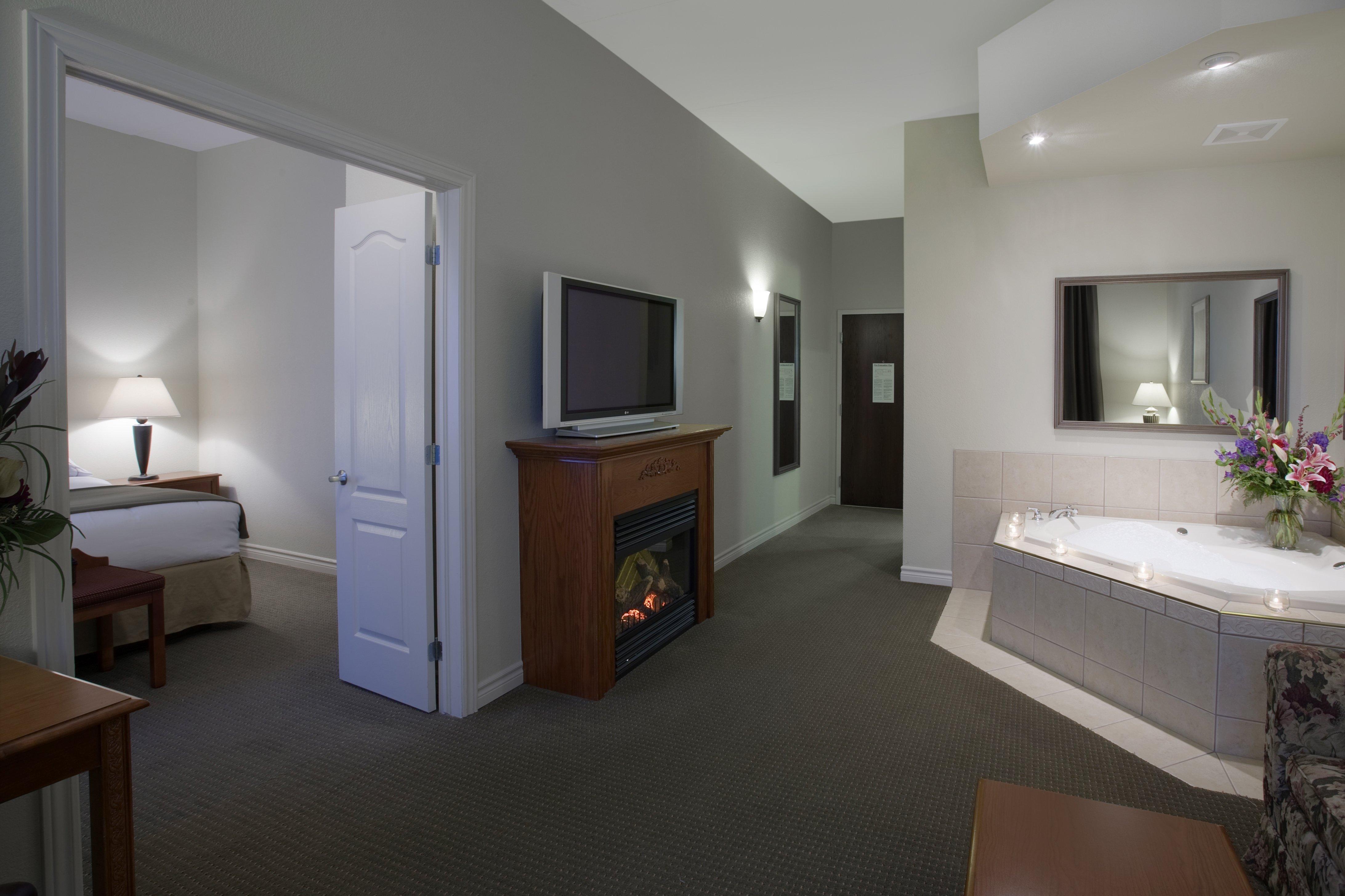 Holiday Inn Express Hotel & Suites 1000 Islands - Gananoque By Ihg Esterno foto
