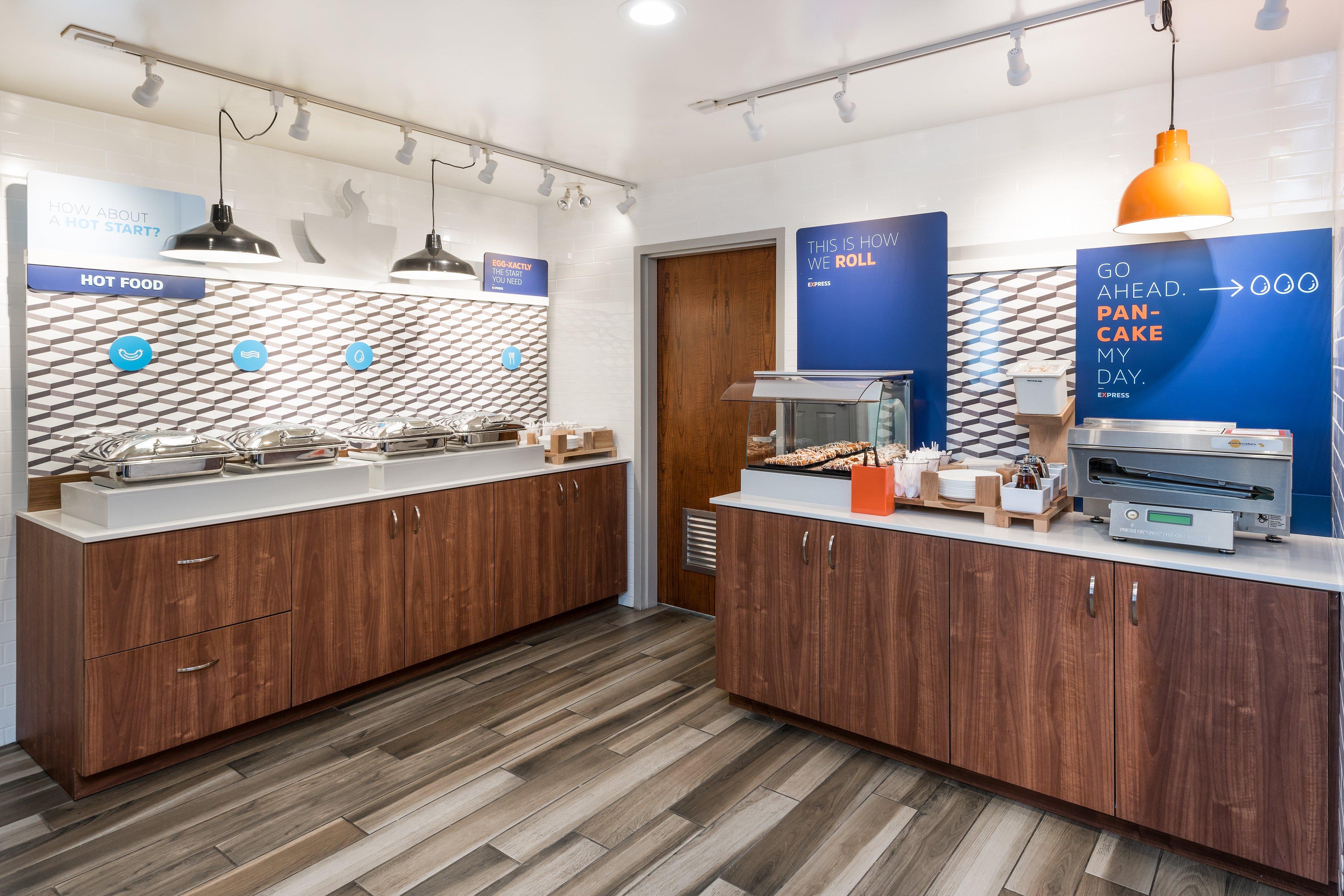 Holiday Inn Express Hotel & Suites 1000 Islands - Gananoque By Ihg Esterno foto