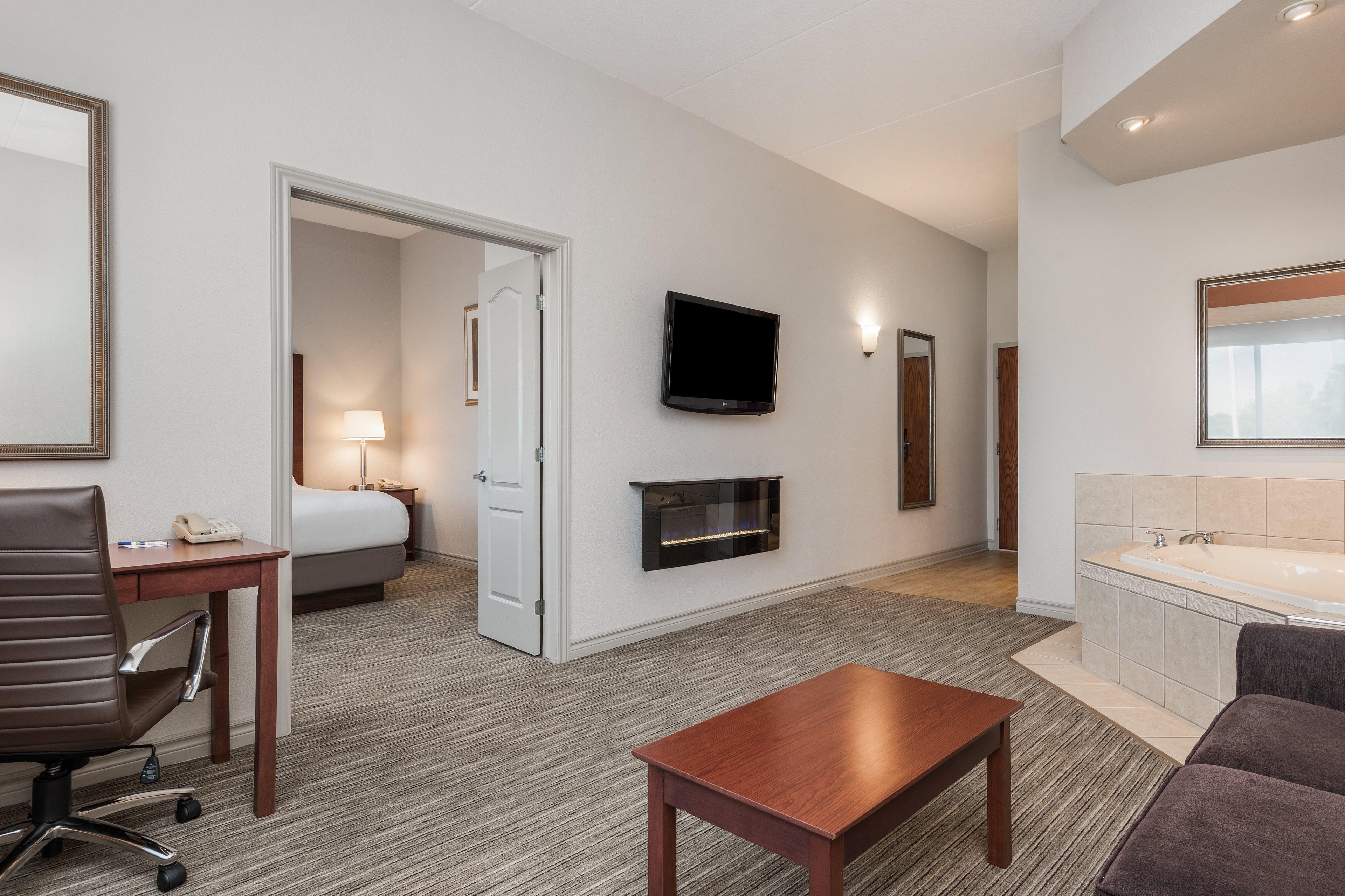 Holiday Inn Express Hotel & Suites 1000 Islands - Gananoque By Ihg Esterno foto